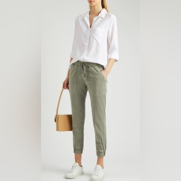 cloth & stone Pants - NWOT- Cloth and Stone Twill Pocket Olive Green Joggers Size L